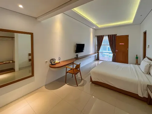 Asram Edupark Hotels in Seyegan
