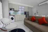 85 Soho Premium Serviced Residence Hotels in Mingala Taungnyunt Township
