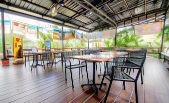 Banana Resort Sadao