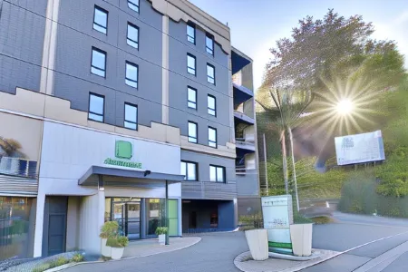 Holiday Inn Lyon - Vaise Отели в г. Тассен-ла-Деми-Люн