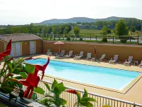 Hôtel et Restaurant Logis le Mas de Mon Père - piscina