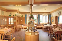 Tiptop Hotel Garni Pfauen Hotel a Vogtsburg im Kaiserstuhl