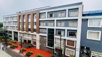 Golden Retreat Hotels in Murshidabad