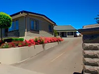 Blue Dolphin Motel Hotels in Timaru