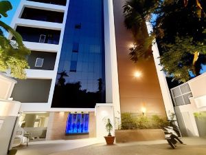 Iswarya Residency