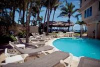 Kite Beach Inn - piscina