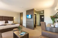 Perelik Hotel Отели в г. 