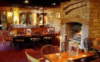 The Hunters Rest Inn Hotels in Clutton