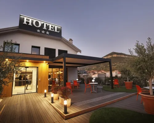 Hôtel la Capelle Millau Hotels in Millau