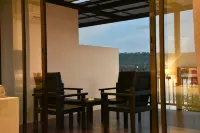 บี บูทีคโฮเทล - โรงแรมราคาถูก
