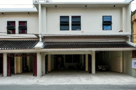 Sans Hotel Beskalan Malioboro