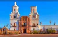 Stunning Eastside Property Near the Historic Old Spanish Trail Hotels near Safeway
