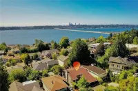 Sunny Paradiso, perfect location Seattle& Bellevue