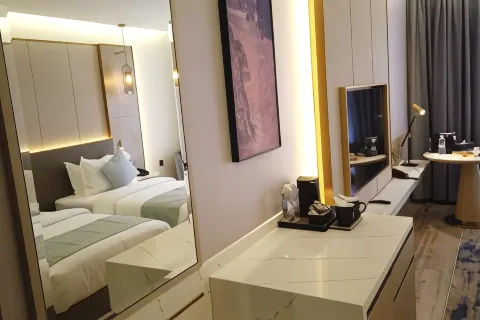 H Luxury Hotel
