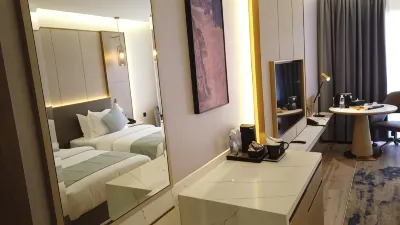 H Luxury Hotel