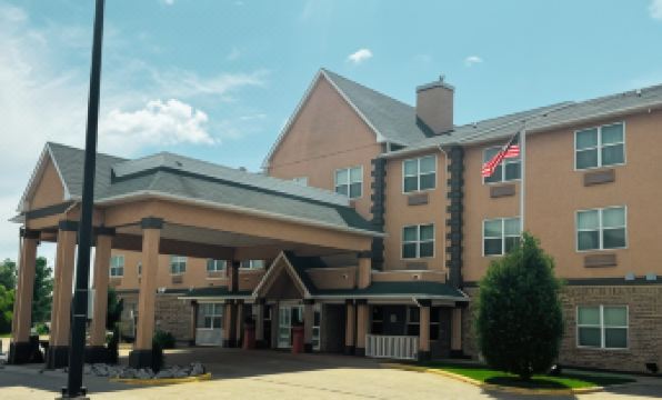 Heritage Hotel and Suites