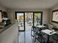 Prima Fila Premium Guest House