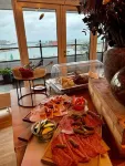 Harbour Living by Jutlandia - Hostel Style - breakfast