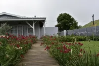 Mosswood Bed & Breakfast - parking