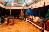 Savenndra Resorts