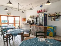 Hotel Il Lato Azzurro - Isola di Sant'Erasmo - No Vehicles Access โรงแรมใกล้เกาะบูราโน