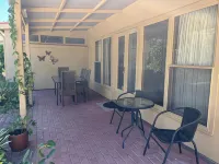 Gasworks Cottages and Gardens 스트라탈빈 호텔