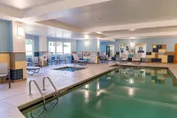 Holiday Inn Express & Suites Raleigh SW NC State