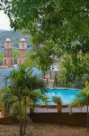 Traveler Hostel - Kolam Renang