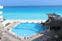 Cancun Plaza - Best Beach - View biển