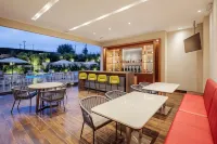 Holiday Inn QUITO AIRPORT by IHG - breakfast