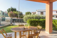 Villa Seaside - Beach Retreat with Jacuzzi - Villas