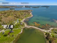Waterfront Access and Stunning Ocean Views - Charming Maine Retreat