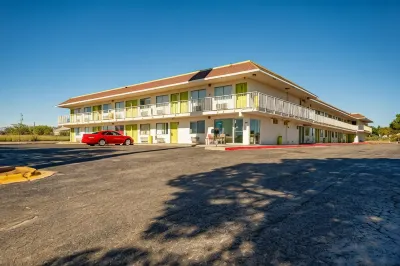 Marifah Inn Sweetwater فنادق في سويتواتر