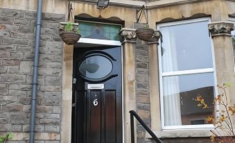 Clift Guest House