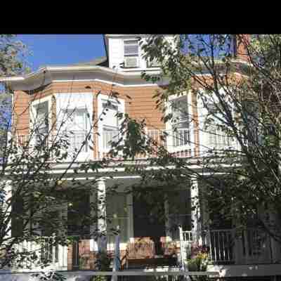 Attic Apartment in Leafy Roland Park Hotel Exterior