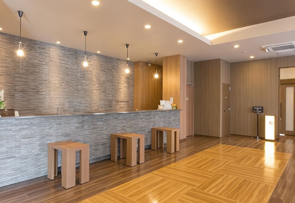 호텔 루트 인 히가시오미