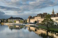 Auberge de Jeunesse HI Pontivy - Hostels