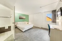 Comfort Hotel Orleans Saran