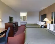 Quality Inn & Suites Clarksville Hotels in Johnson County