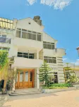 Social House