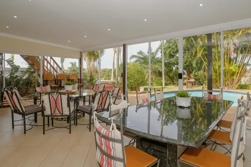 The Sandringham Bed & Breakfast and Self-Catering - Ocean View