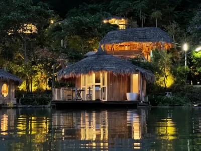 Janthara Resort & Restaurant Hotels near Ko Thammaprathip Priest's Camp Site