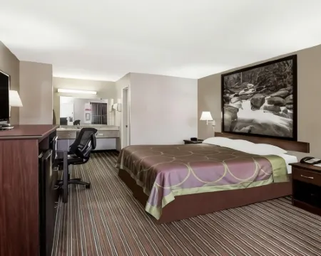 Super 8 by Wyndham Chattanooga Ooltewah Hotels in Ooltewah