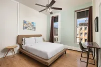 HI San Diego Downtown Hostel