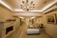 52 The Grace Hotel Hotel di Muar