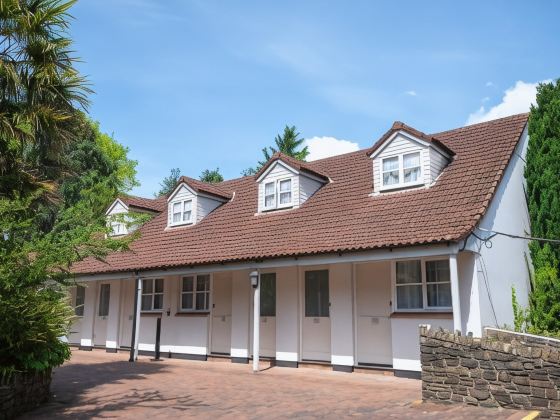 Cedars Inn by Greene King Inns