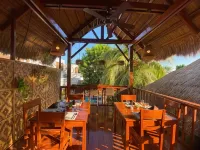 Palms Cove Resort فنادق في Panglao