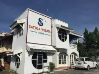 Hotel Satria Wisata Hotel dekat KIOS NONA CAKAR PASAR SUMPANG PARE2