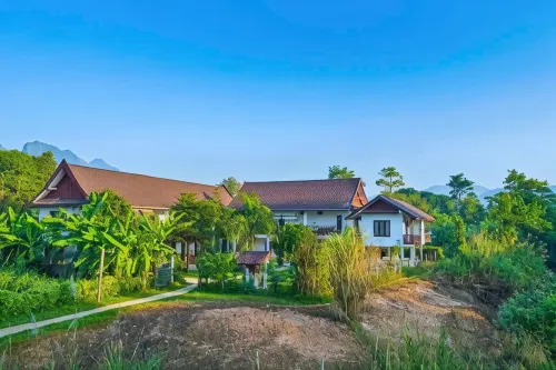 Riverside Garden Hostel