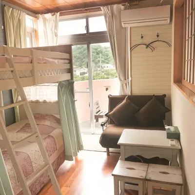 沖繩阿瑪卡拉旅館 屋我地島附近的飯店
